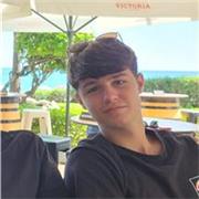 Me interesa bastante el trabajo, se me da bien enseñar y me encantan los niños